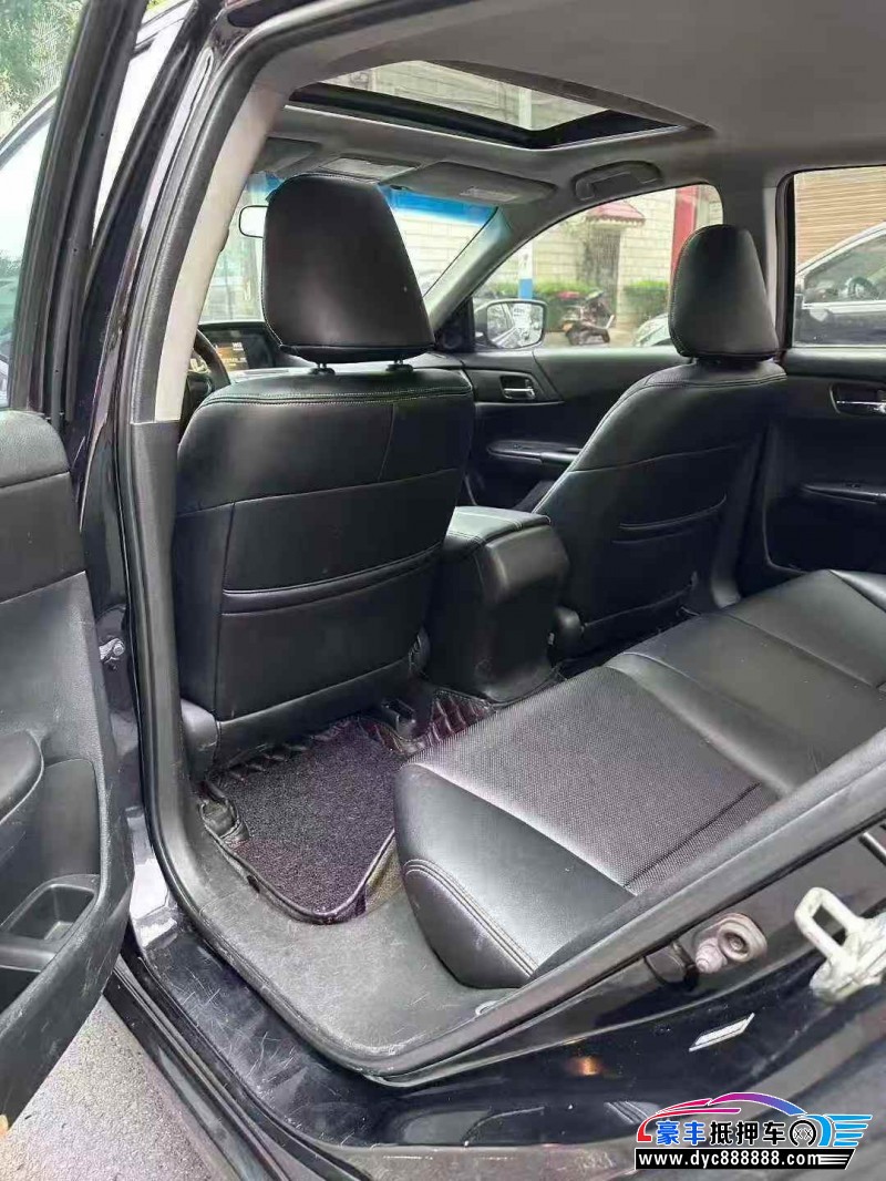 15年本田雅阁轿车抵押车出售