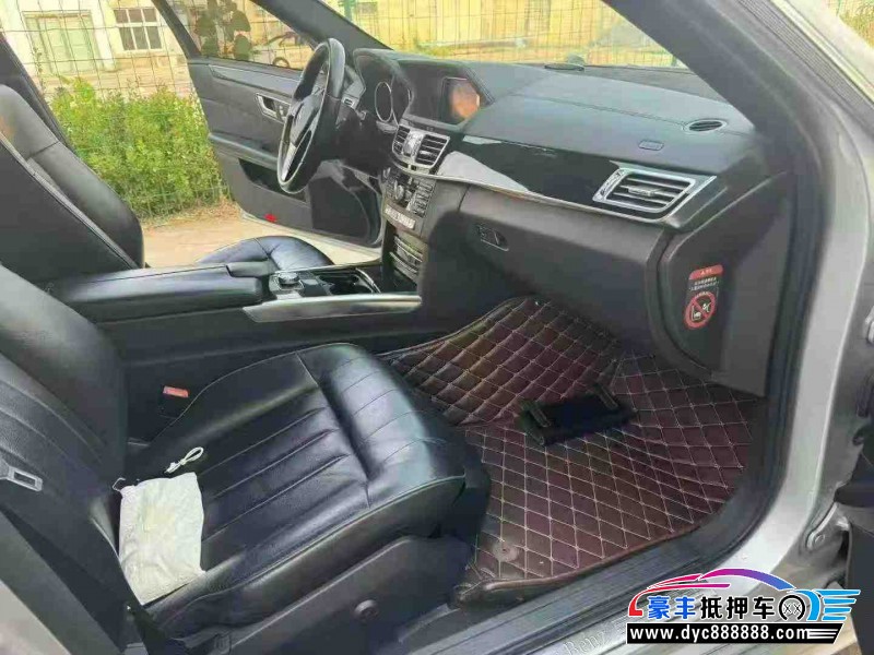 15年奔驰E轿车抵押车出售