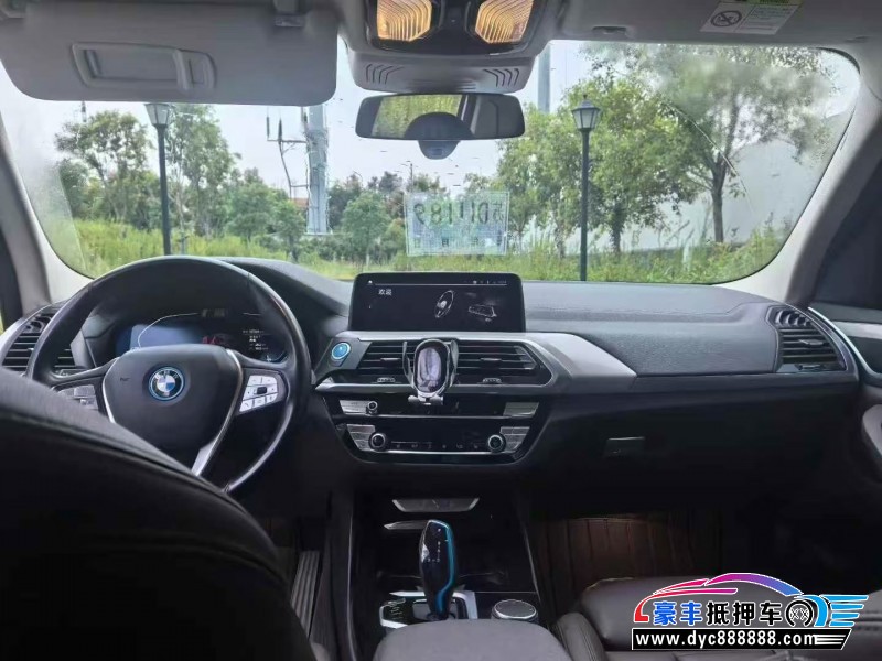 21年宝马ix3轿车抵押车出售