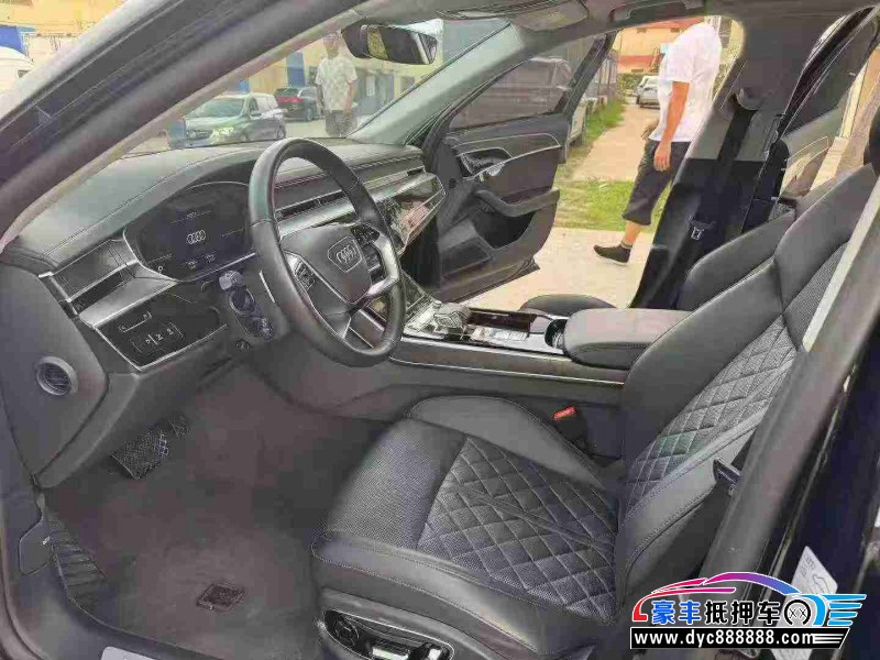 22年奥迪A8L轿车抵押车出售