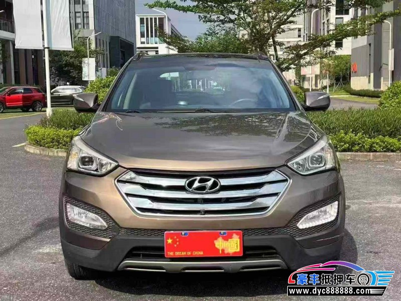 13年现代新胜达轿车抵押车出售