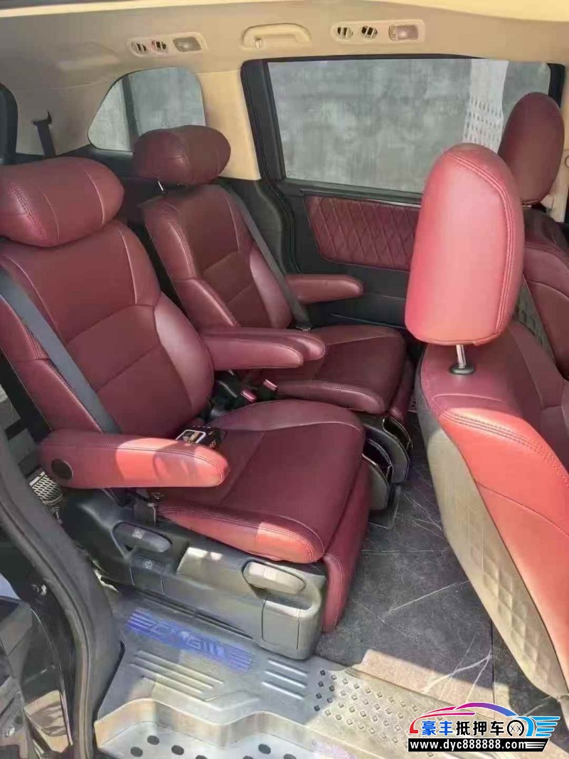 22年本田奥德赛轿车抵押车出售