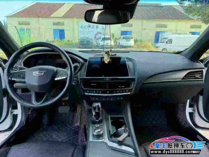 23年凯迪拉克CT5轿车抵押车出售