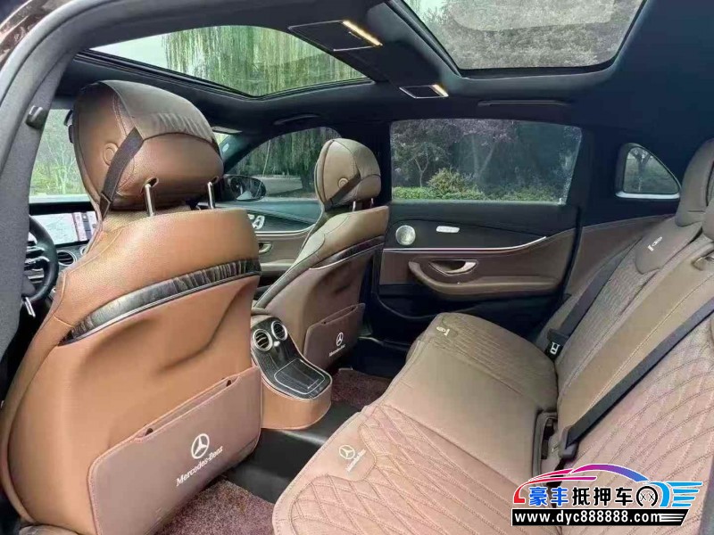 23年奔驰E轿车抵押车出售