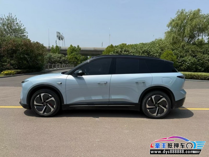 23年蔚来ES6轿车抵押车出售