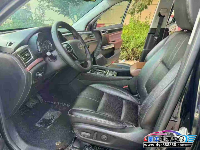 18年传祺GS8轿车抵押车出售