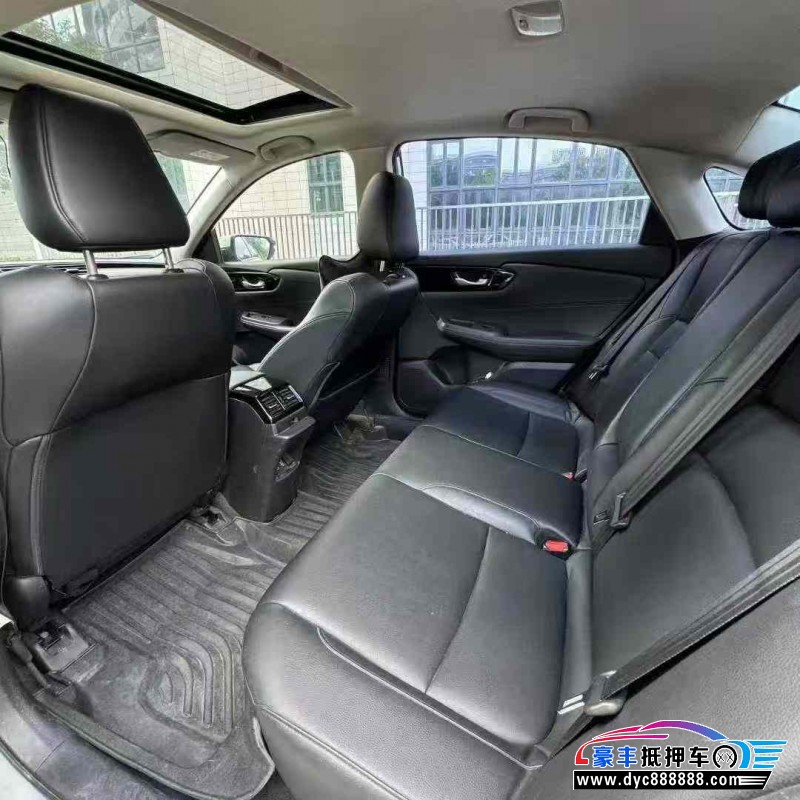 23年本田凌派轿车抵押车出售