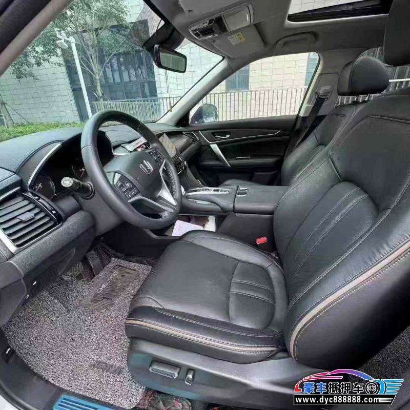 22年本田冠道轿车抵押车出售