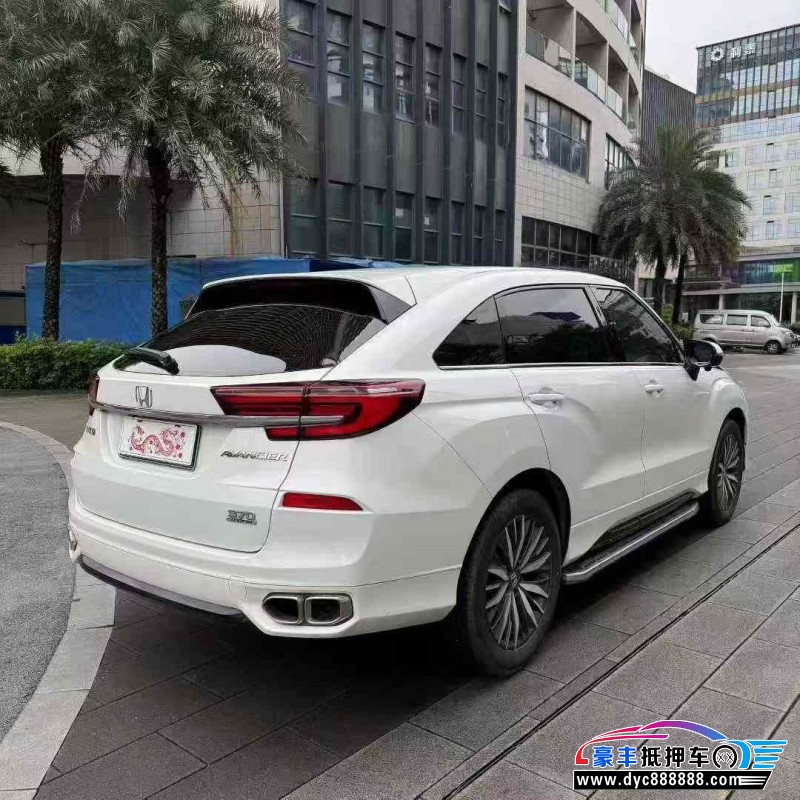 22年本田冠道轿车抵押车出售