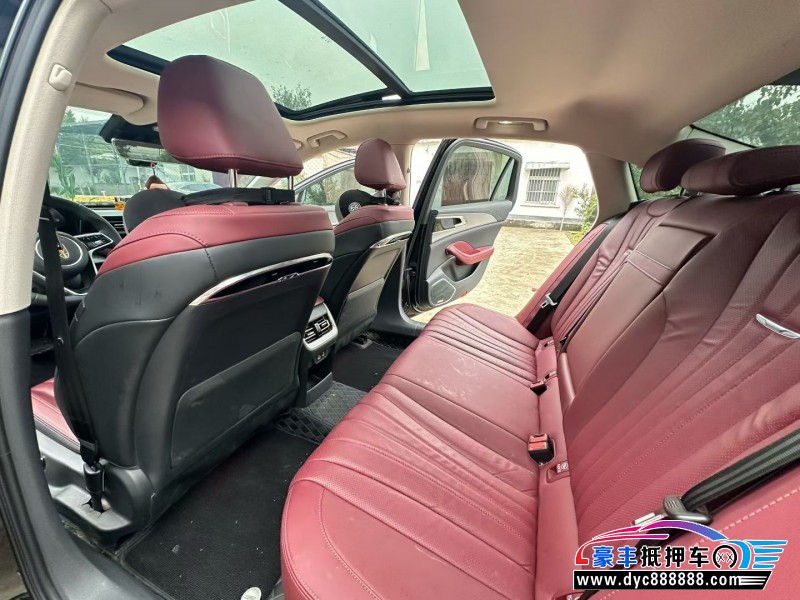 24年红旗H5轿车抵押车出售