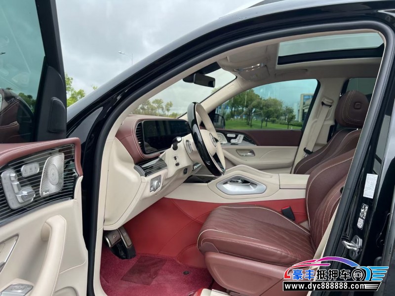 24年奔驰迈巴赫G级轿车抵押车出售