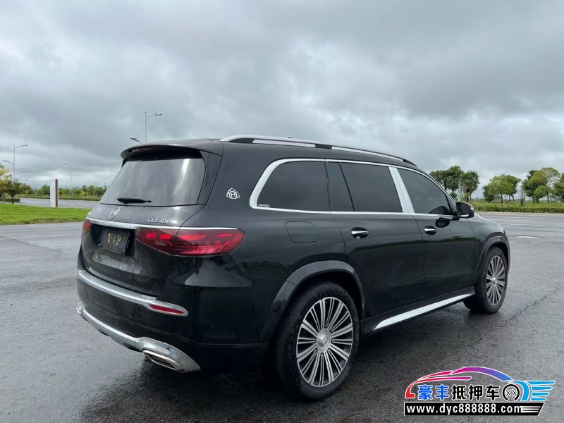 24年奔驰迈巴赫G级轿车抵押车出售