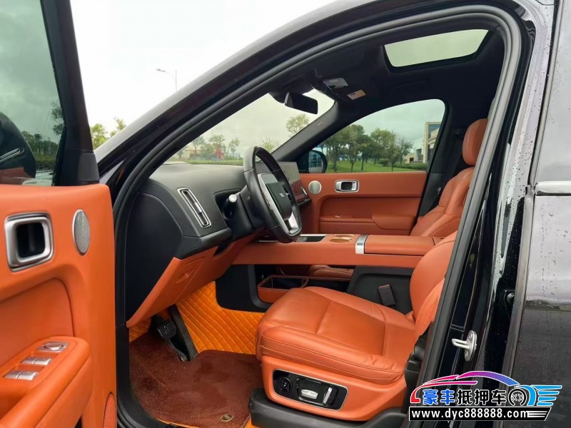 23年理想L8轿车抵押车出售