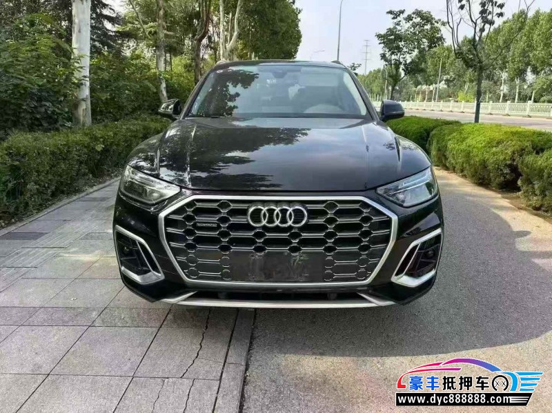 24年奥迪Q5轿车抵押车出售