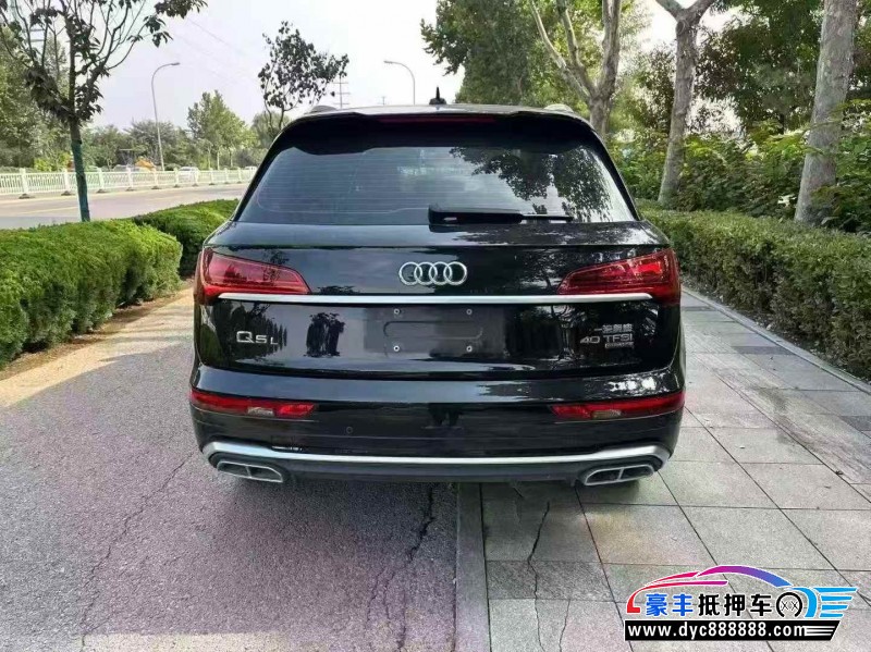 24年奥迪Q5轿车抵押车出售