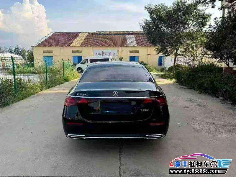 24年奔驰E轿车抵押车出售