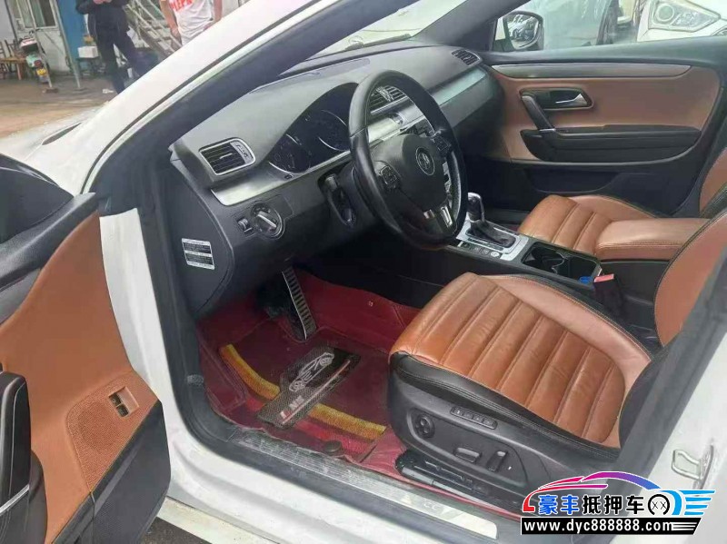 16年大众CC轿车抵押车出售