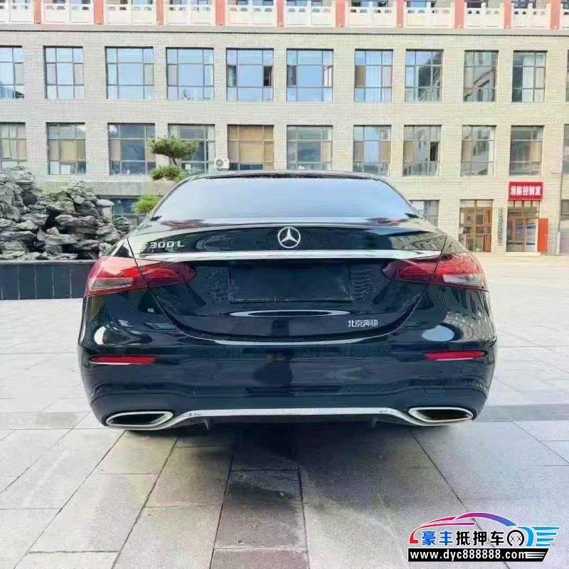 23年奔驰E轿车抵押车出售