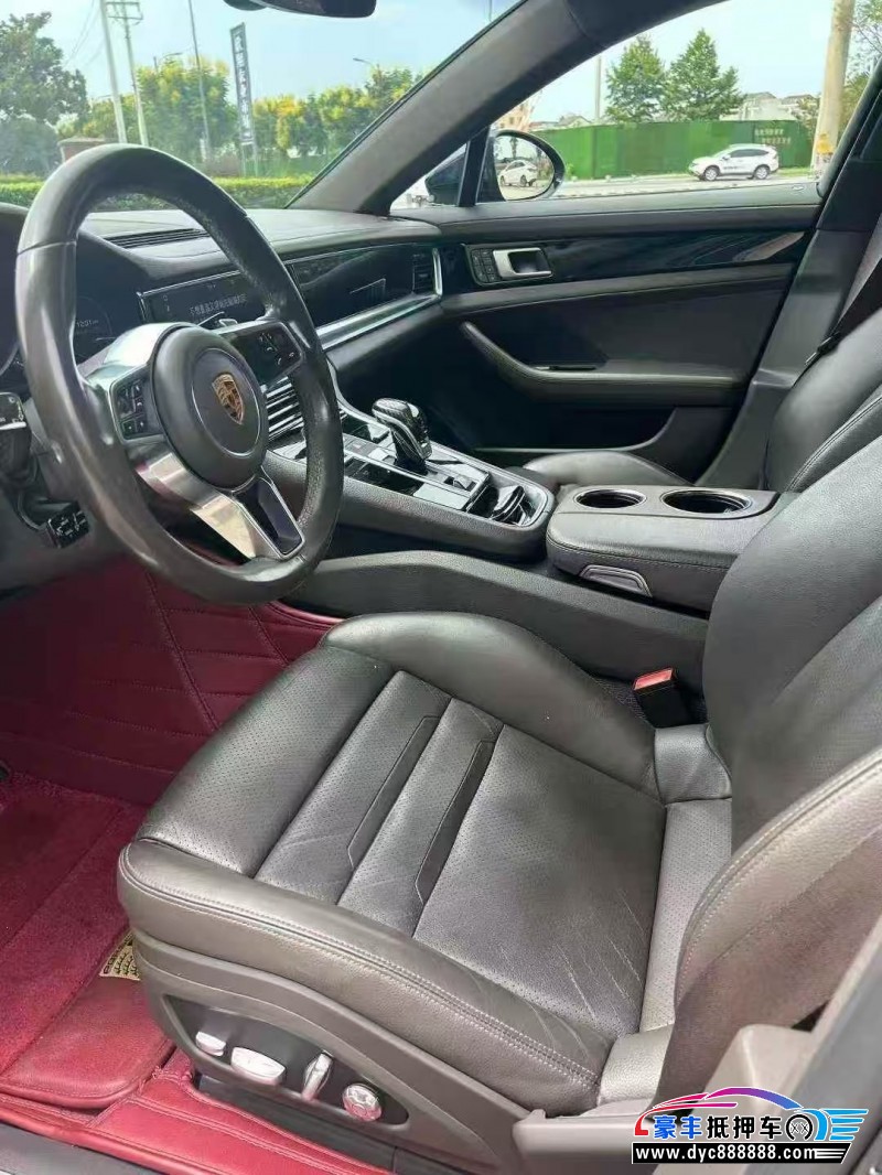 17年保时捷帕纳梅拉轿车抵押车出售