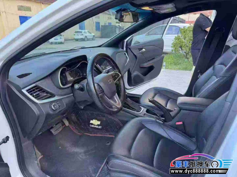 21年雪佛兰克鲁泽RS轿车抵押车出售