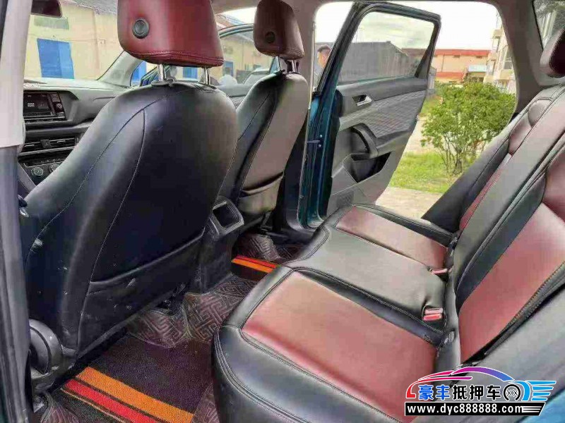 20年大众途岳轿车抵押车出售