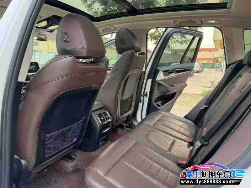 19年宝马X3轿车抵押车出售