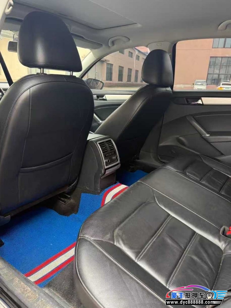 13年大众帕萨特轿车抵押车出售