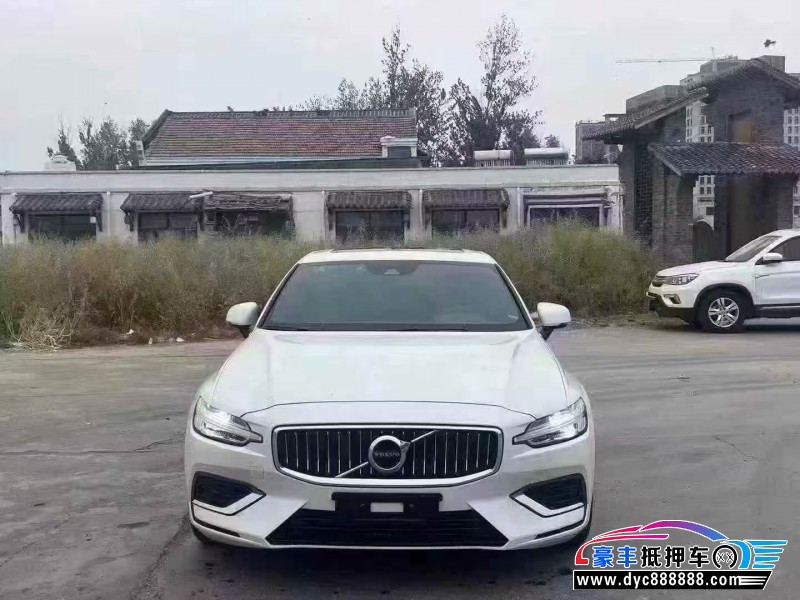 20年沃尔沃S60轿车抵押车出售