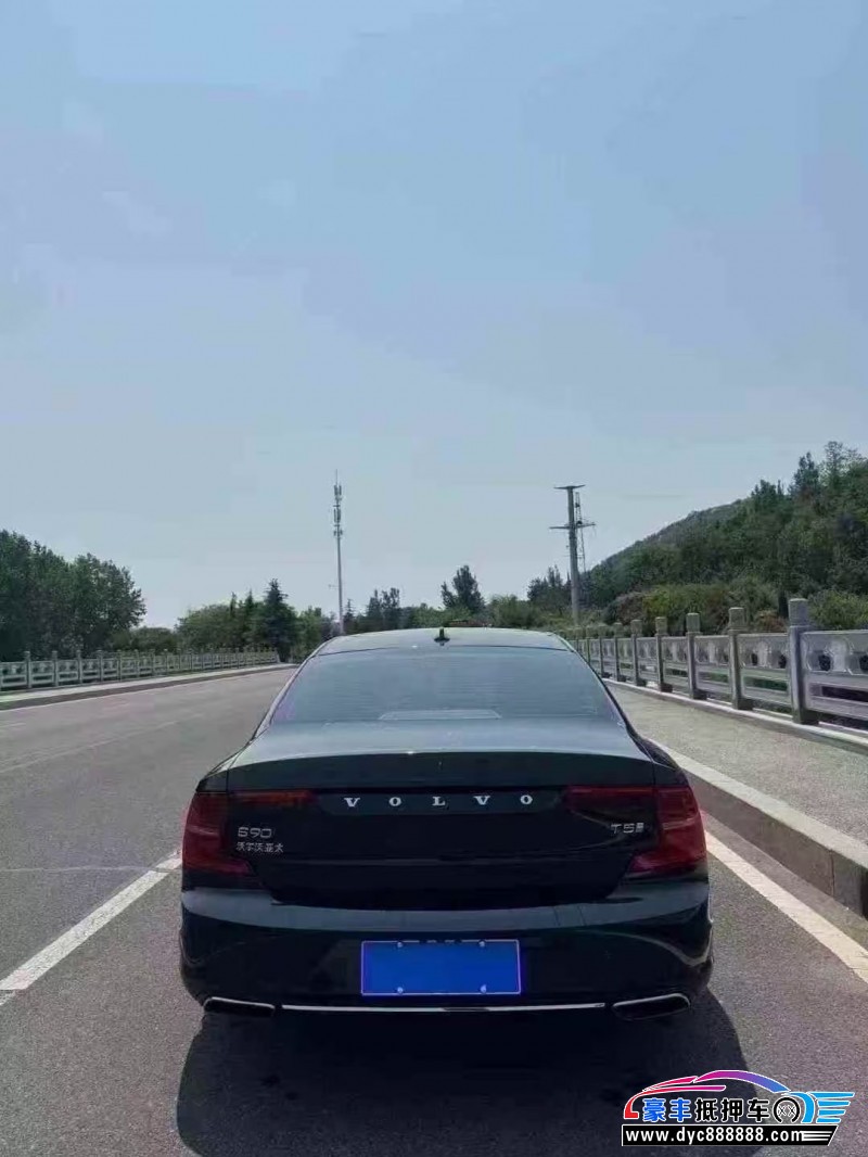 19年沃尔沃S90轿车抵押车出售