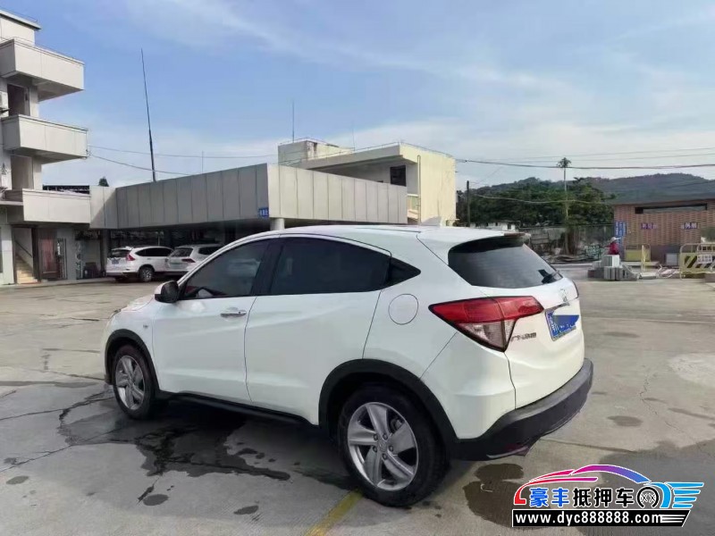 22年本田缤智轿车抵押车出售