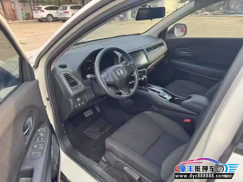 22年本田缤智轿车抵押车出售