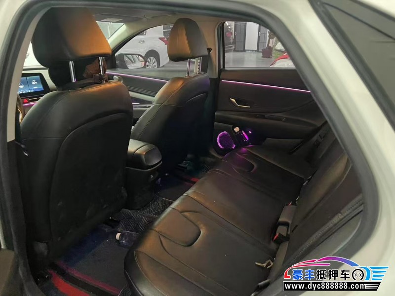 21年现代伊兰特轿车抵押车出售