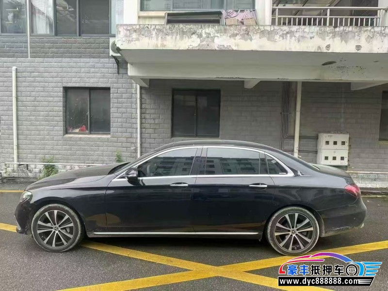 23年奔驰E轿车抵押车出售