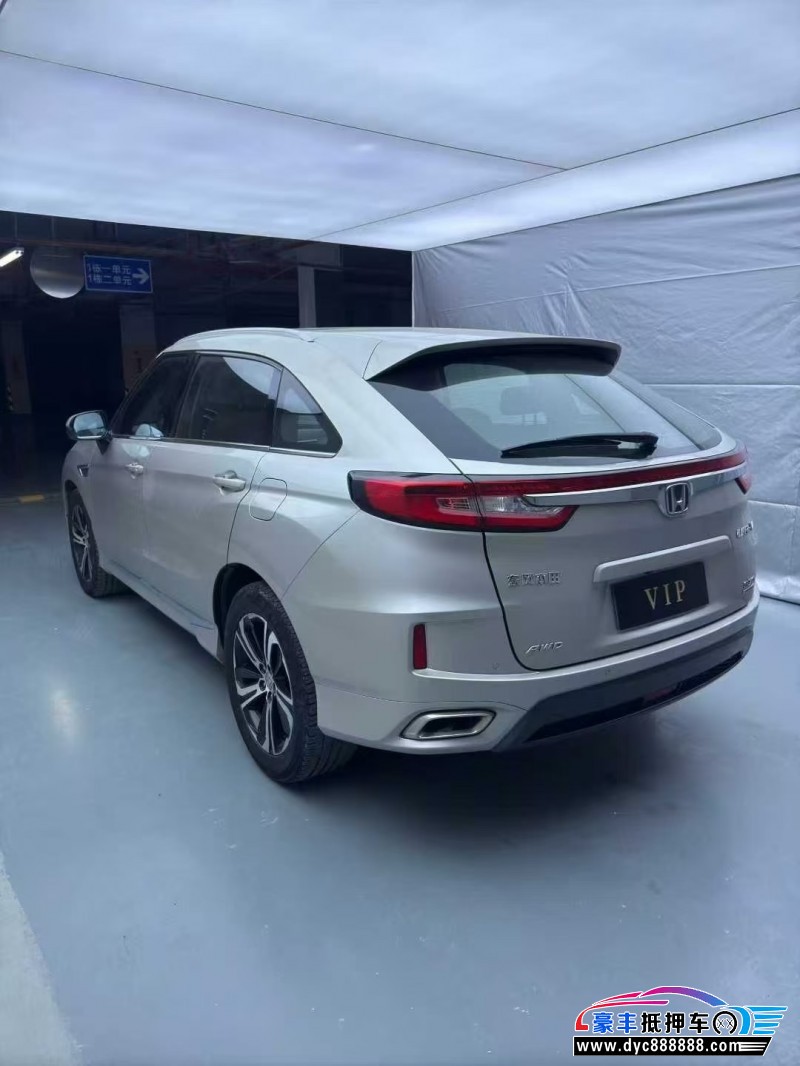 19年本田UR-V轿车抵押车出售