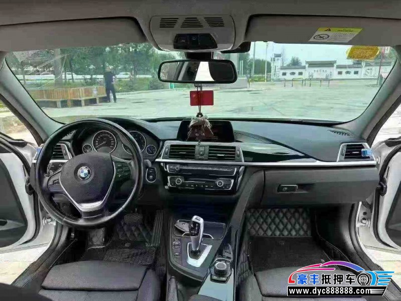 18年宝马3系轿车抵押车出售