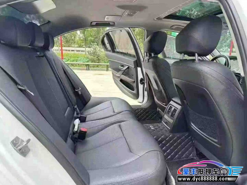 18年宝马3系轿车抵押车出售