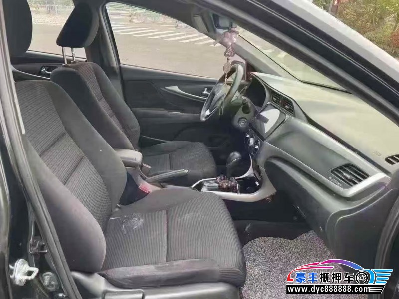 17年本田凌派轿车抵押车出售