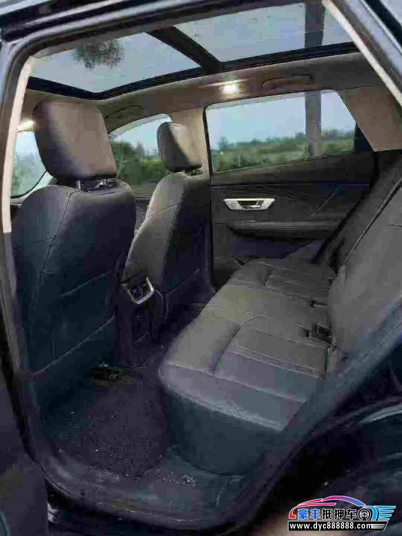 22年东风风神皓极轿车抵押车出售