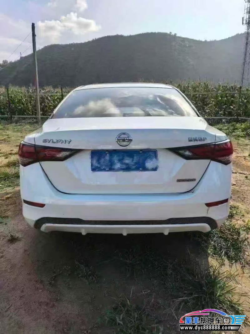 20年日产轩逸轿车抵押车出售