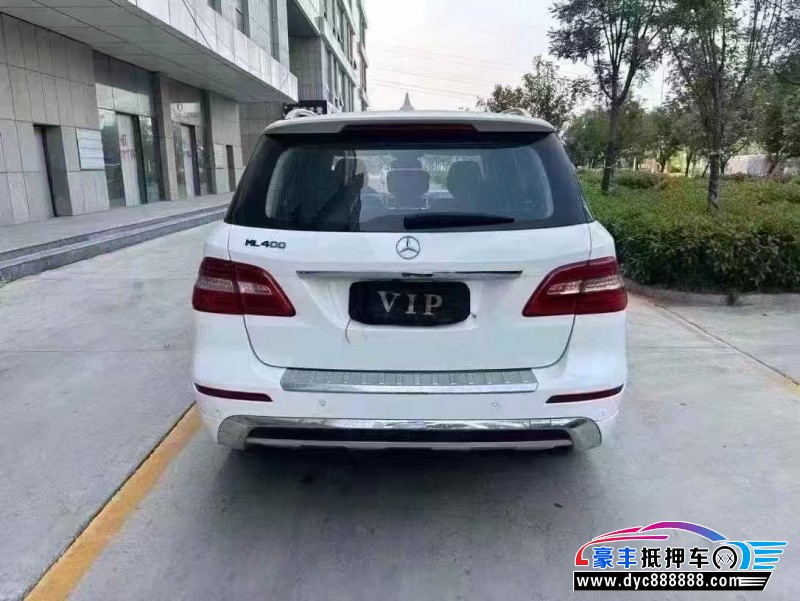 15年奔驰ML轿车抵押车出售