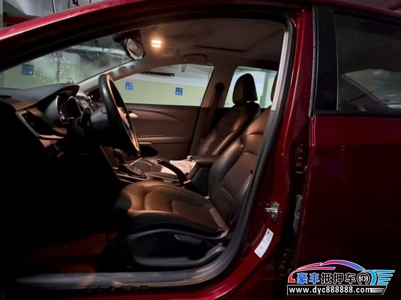 20年雪佛兰科鲁泽轿车抵押车出售