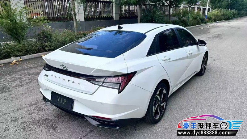 22年现代伊兰特轿车抵押车出售