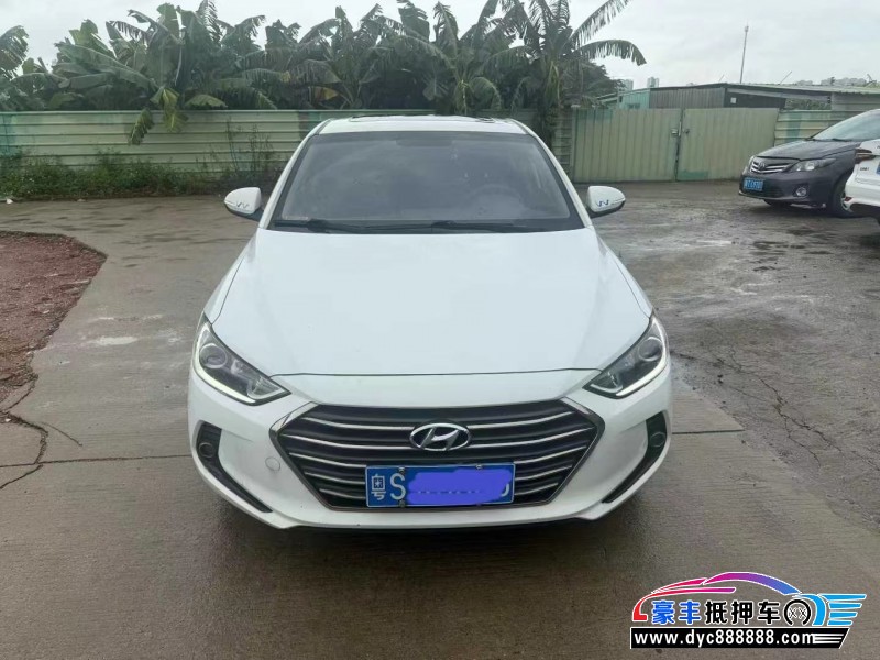 19年现代朗动轿车抵押车出售