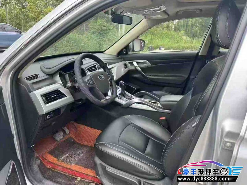 17年吉利博越轿车抵押车出售