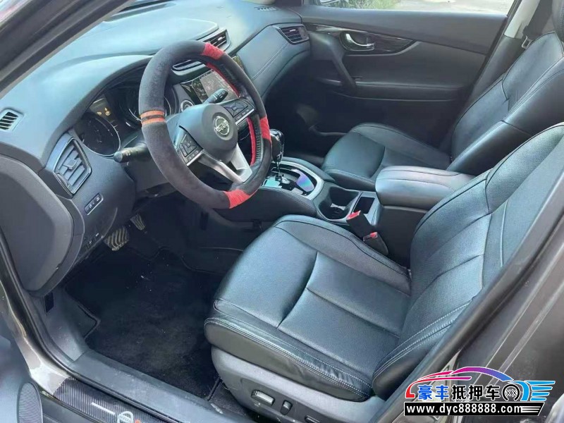 20年日产奇骏SUV抵押车出售