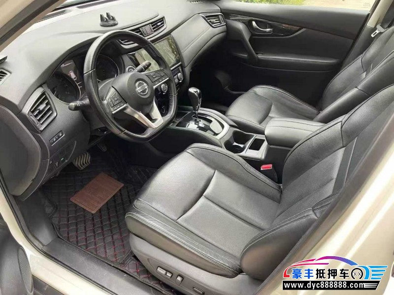 21年日产奇骏SUV抵押车出售