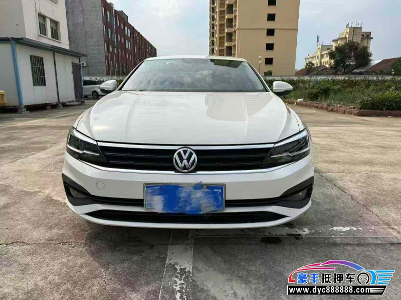 20年大众凌渡轿车抵押车出售