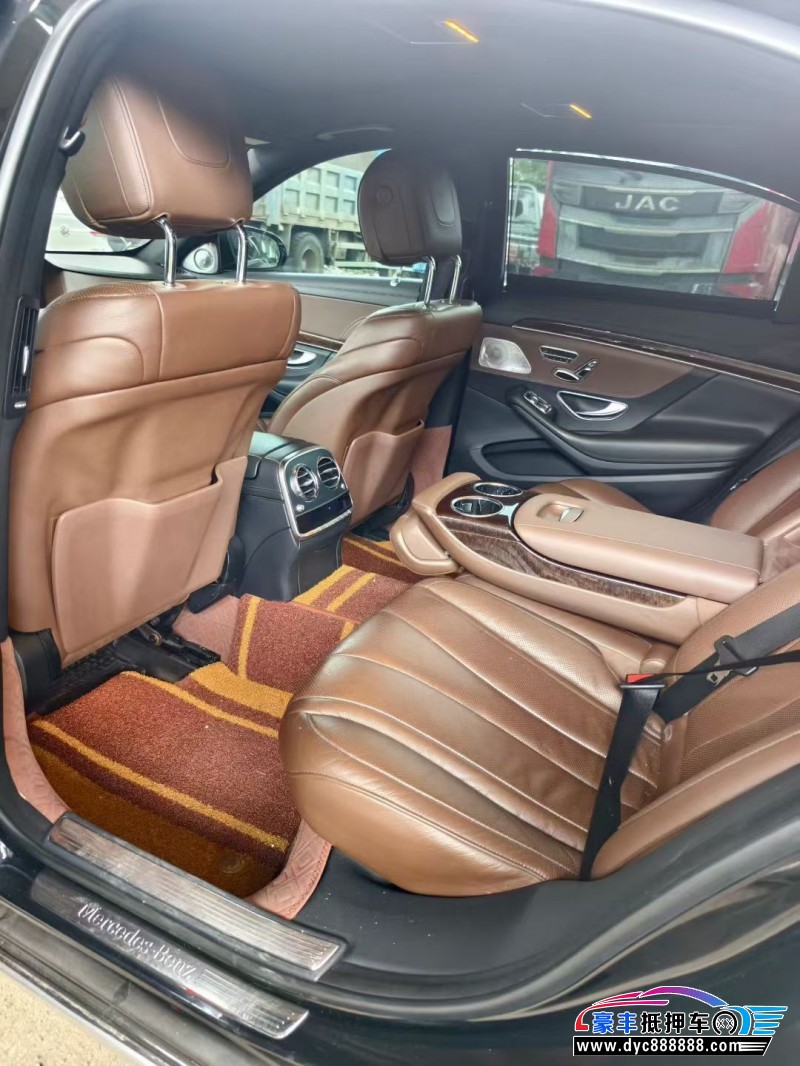 18年奔驰S轿车抵押车出售