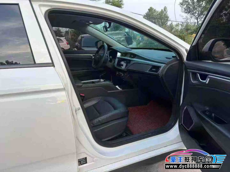 24年吉利帝豪EV轿车抵押车出售