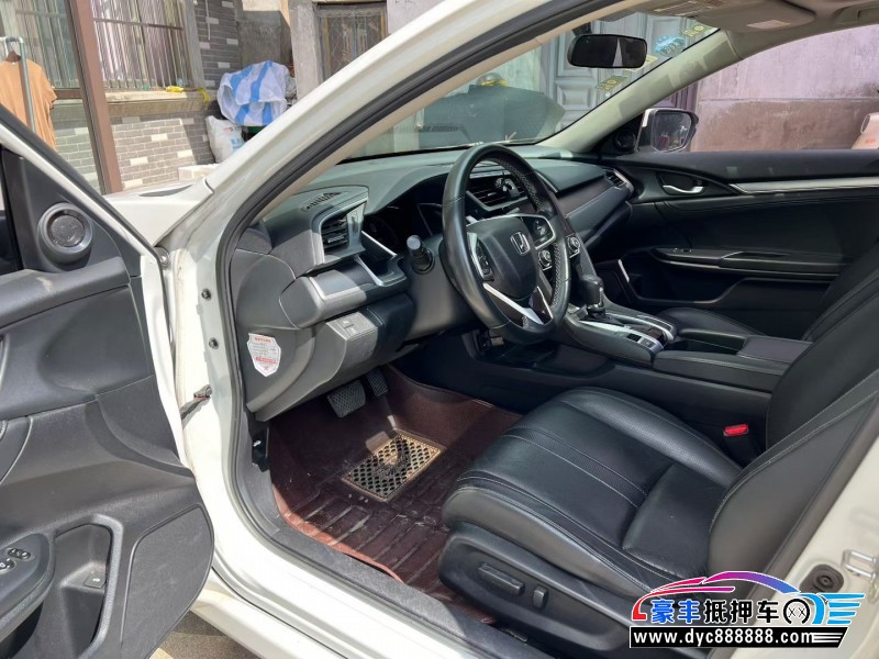 16年本田思域轿车抵押车出售